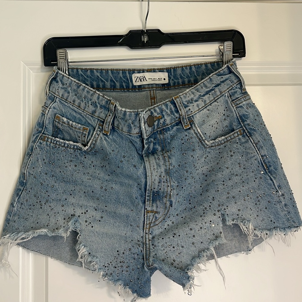 Zara Bedazzled Cut Off Shorts Womens size 4